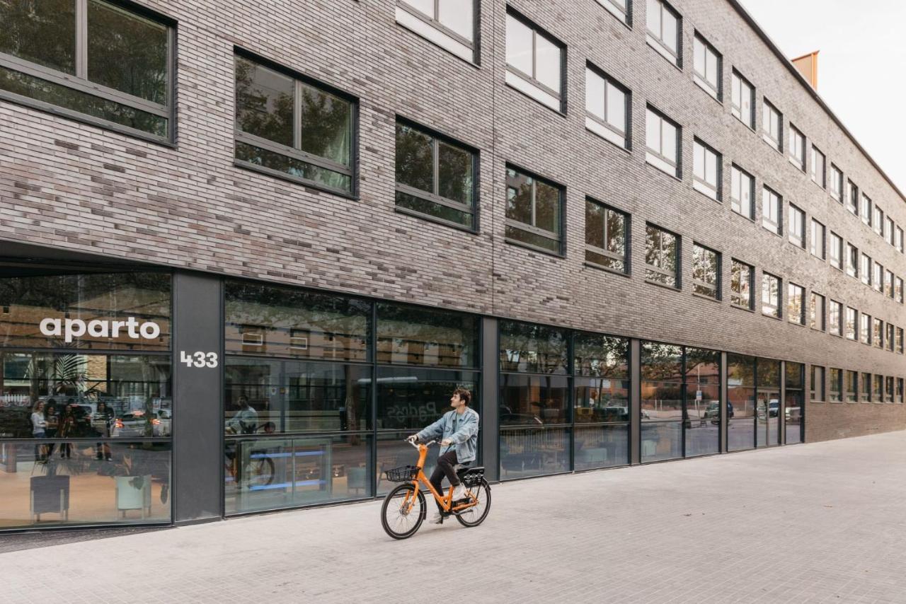 For Students Studying In Barcelona Only - Stunning Spacious Studios And Private Rooms At Pallars Student Accommodation ภายนอก รูปภาพ