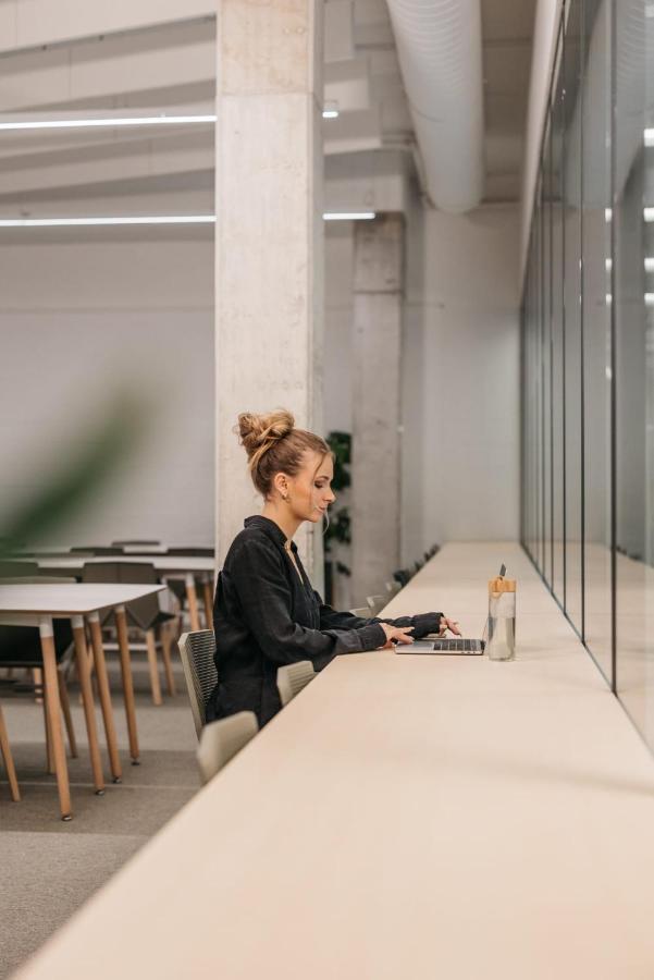 For Students Studying In Barcelona Only - Stunning Spacious Studios And Private Rooms At Pallars Student Accommodation ภายนอก รูปภาพ